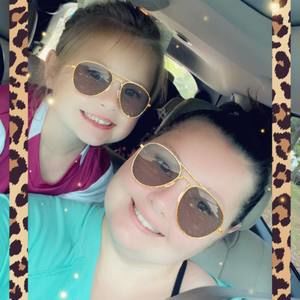 Meet your Posher, Katelyn